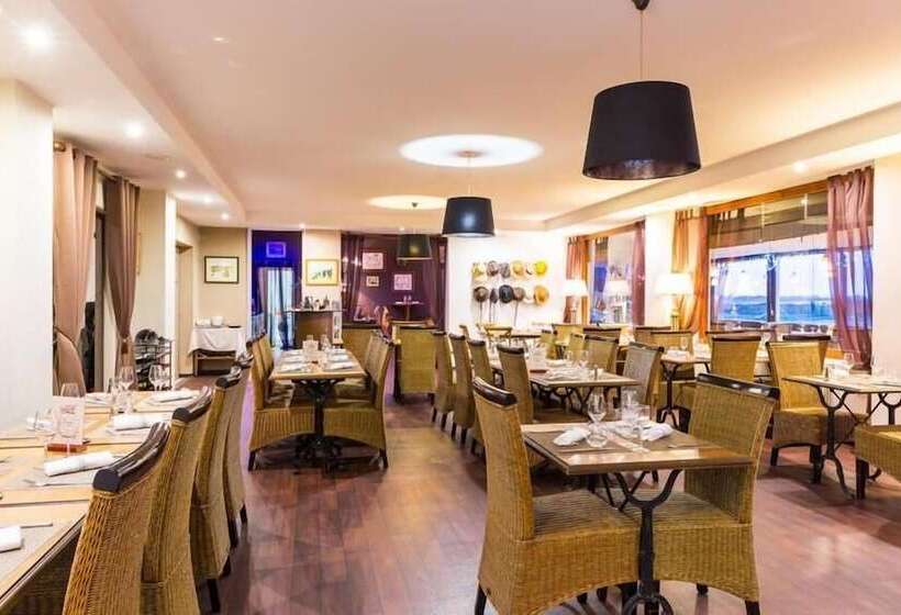 בית מלון כפרי Hôtel   Restaurant La Chaloupe