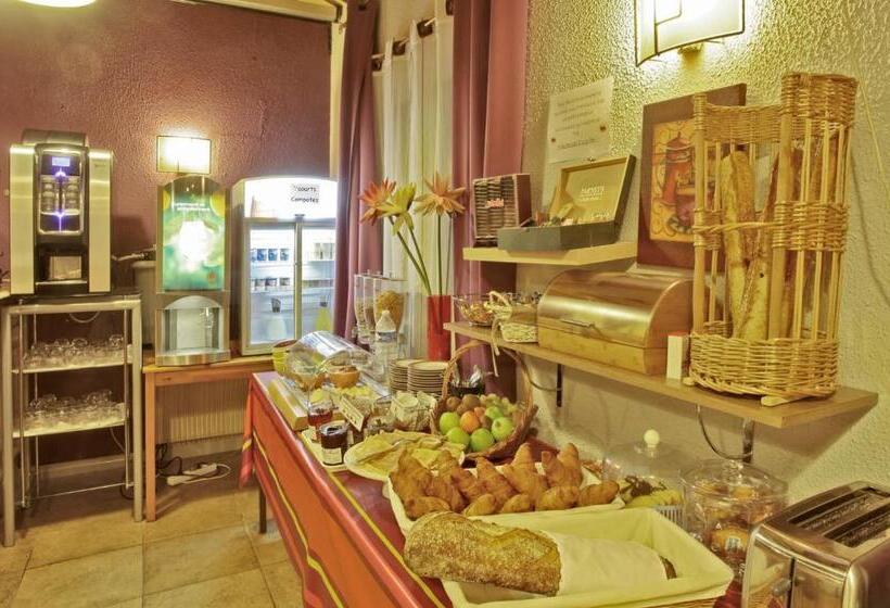 ホテル Hôtel O'nice Saintes