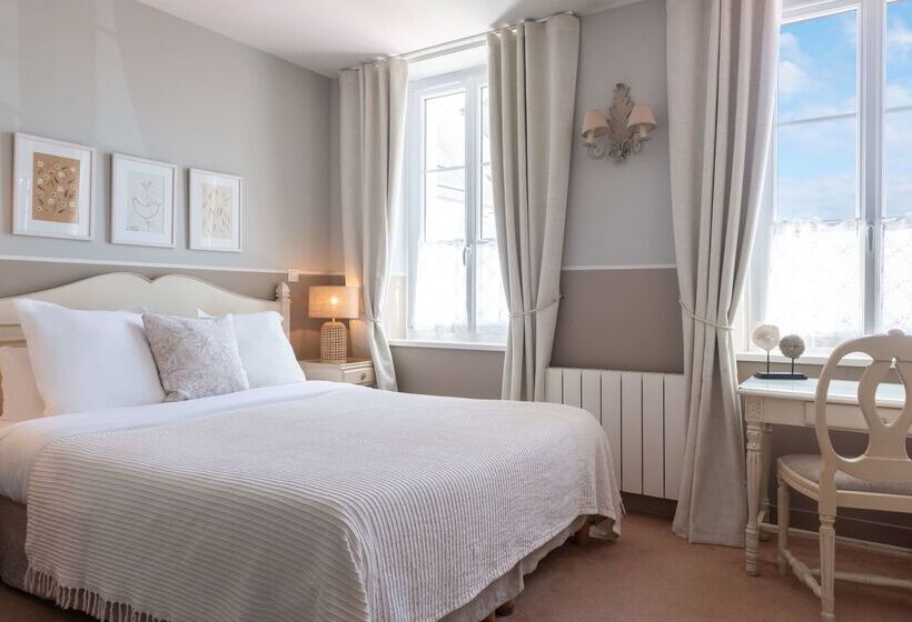 Отель Hôtel Traiteur Les Ormes, The Originals Relais