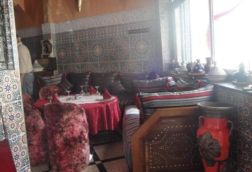 酒店 Hôtel Tijani