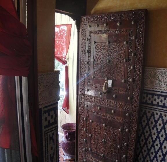 酒店 Hôtel Tijani