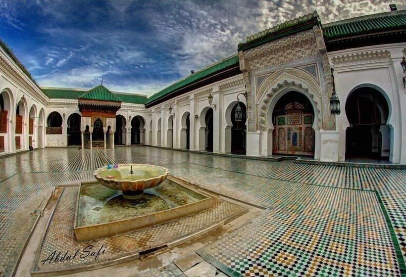 酒店 Hôtel Tijani