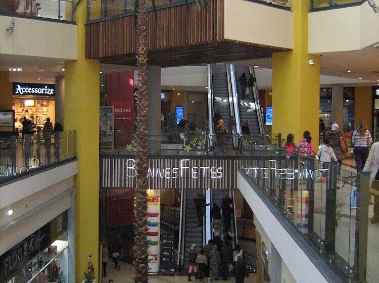 酒店 Hôtel Tijani