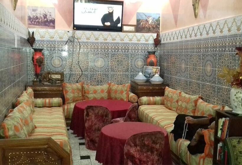 酒店 Hôtel Tijani