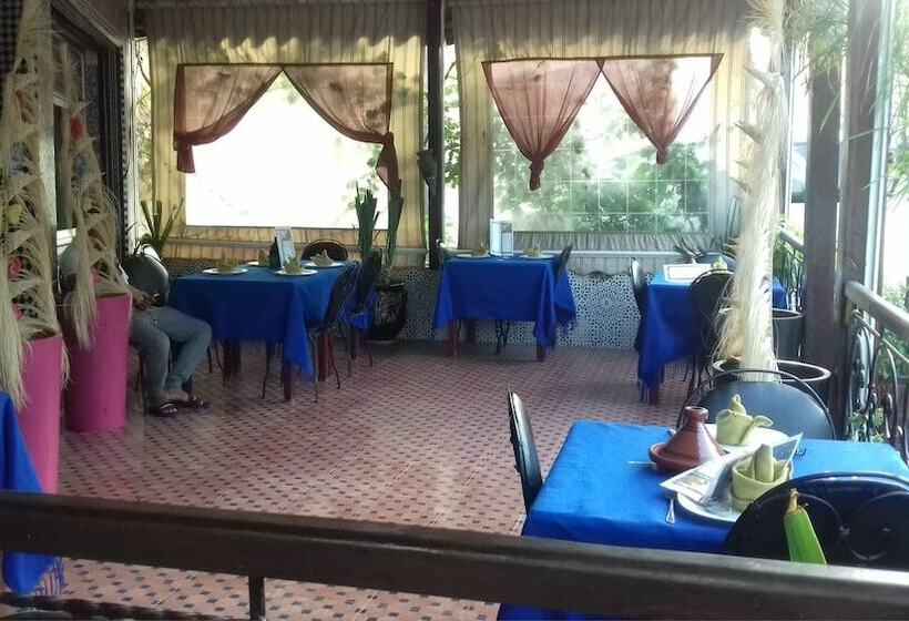 酒店 Hôtel Tijani