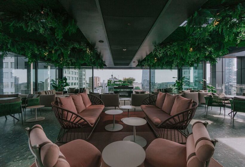 هتل Hyatt Centric Milan Centrale