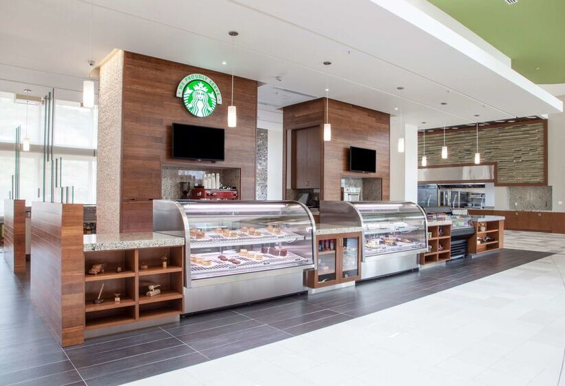 Отель Courtyard By Marriott La Paz Baja California Sur