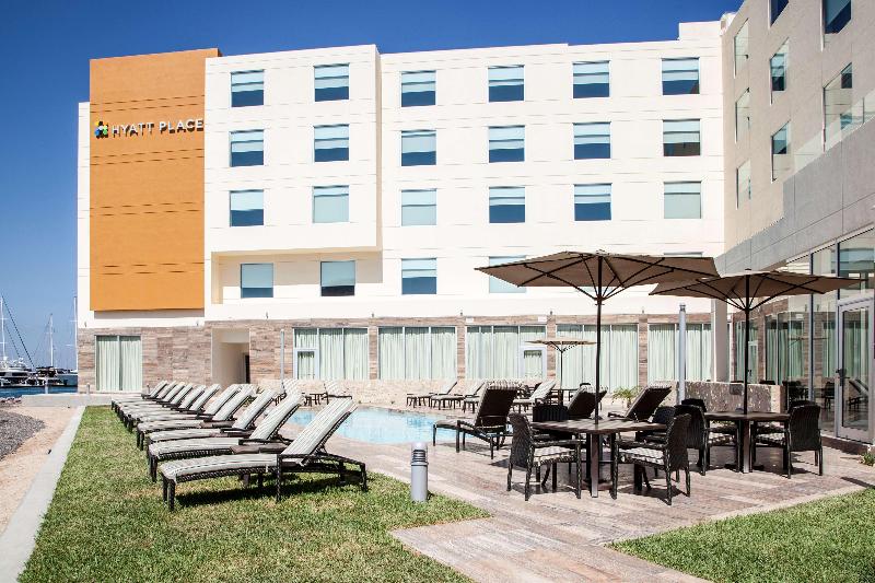 Отель Courtyard By Marriott La Paz Baja California Sur
