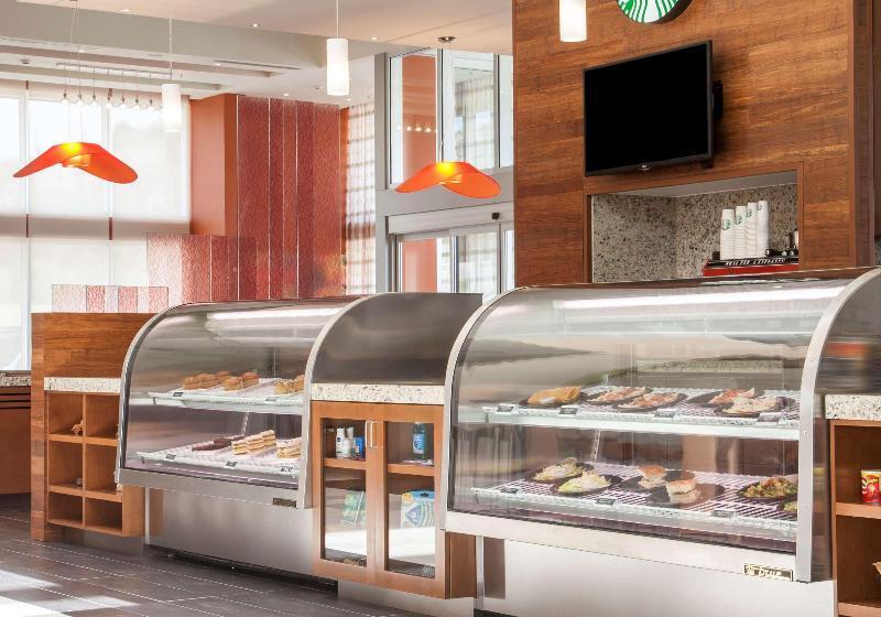 Отель Courtyard By Marriott La Paz Baja California Sur