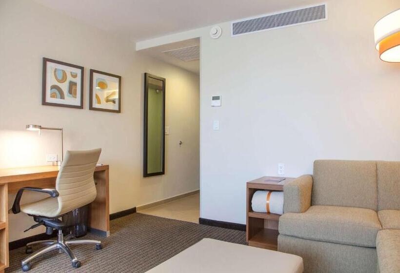 Отель Courtyard By Marriott La Paz Baja California Sur