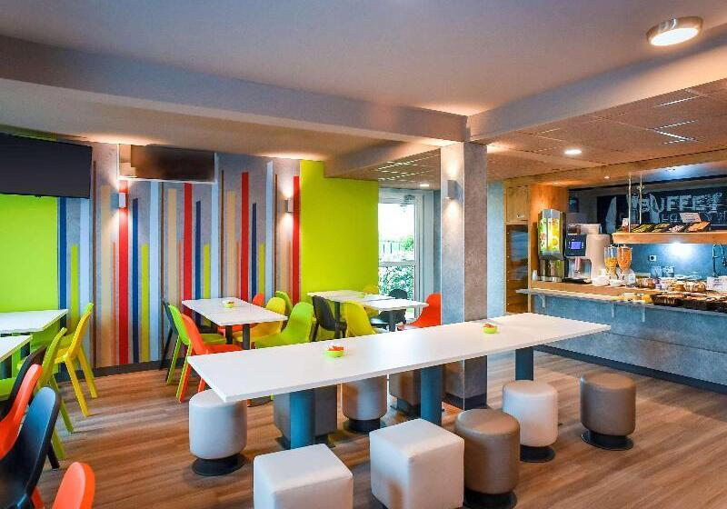 ホテル Ibis Budget Coutances