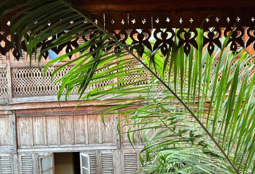 هتل Jafferji House