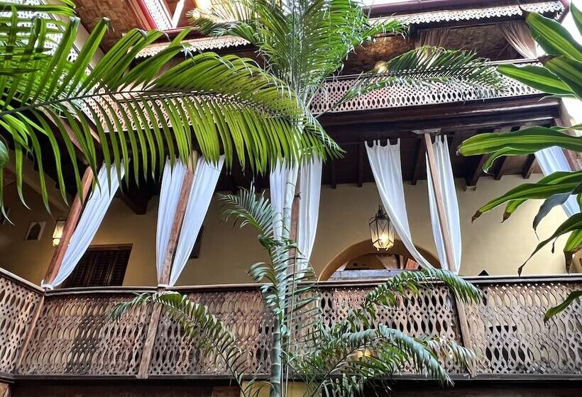 هتل Jafferji House