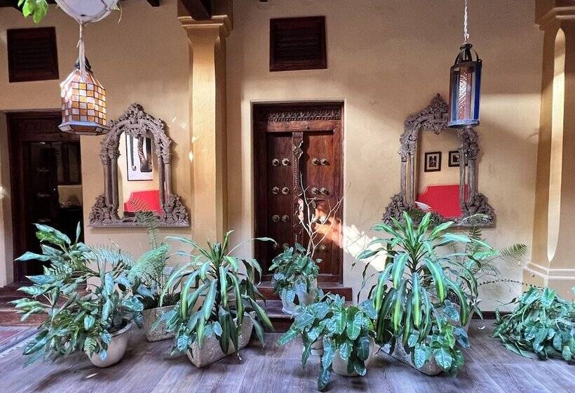 هتل Jafferji House