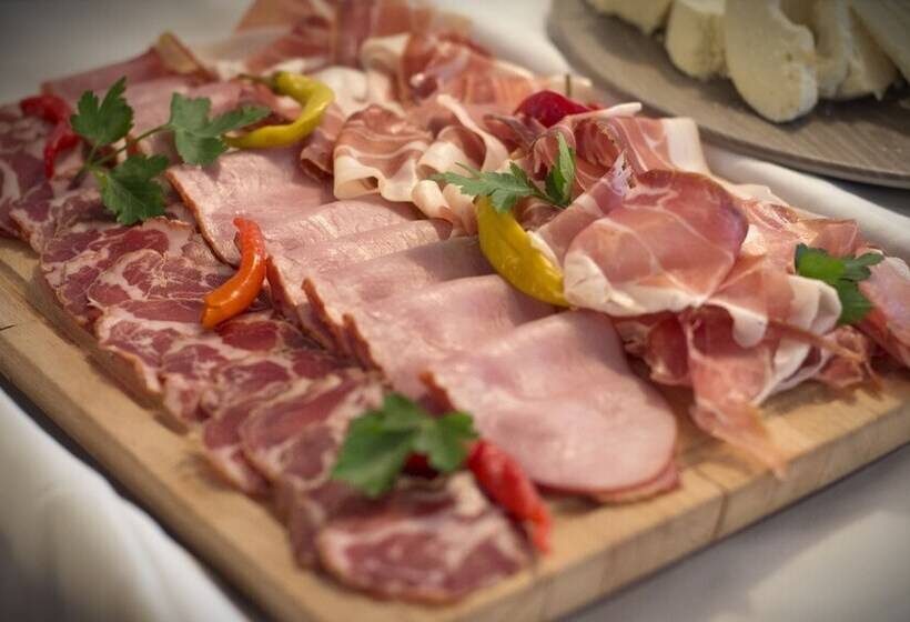 בית מלון כפרי Kaj