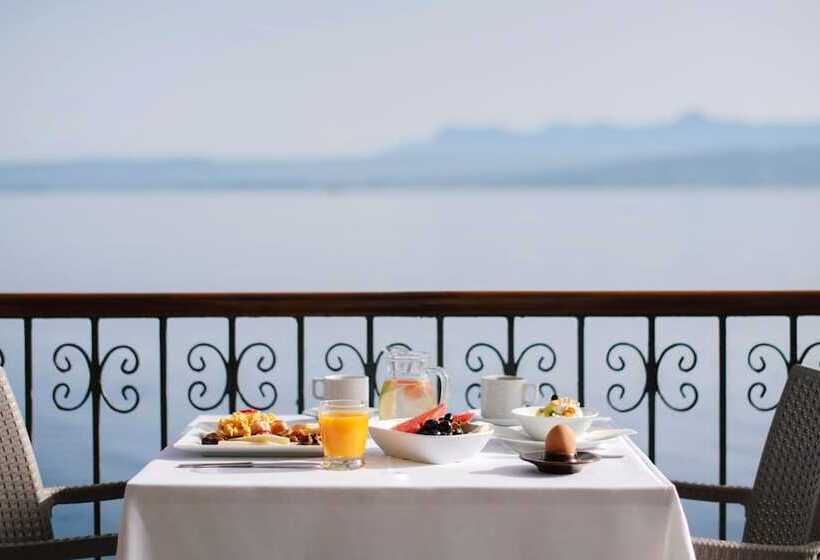 בית מלון כפרי Karalis Beach