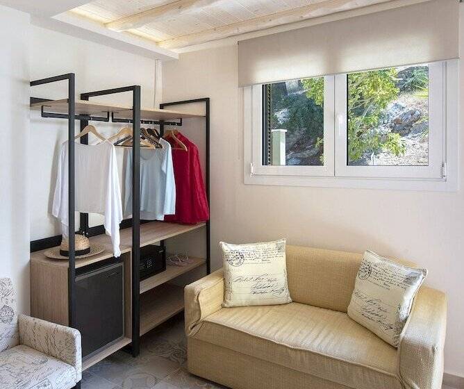 בית מלון כפרי Karalis Beach