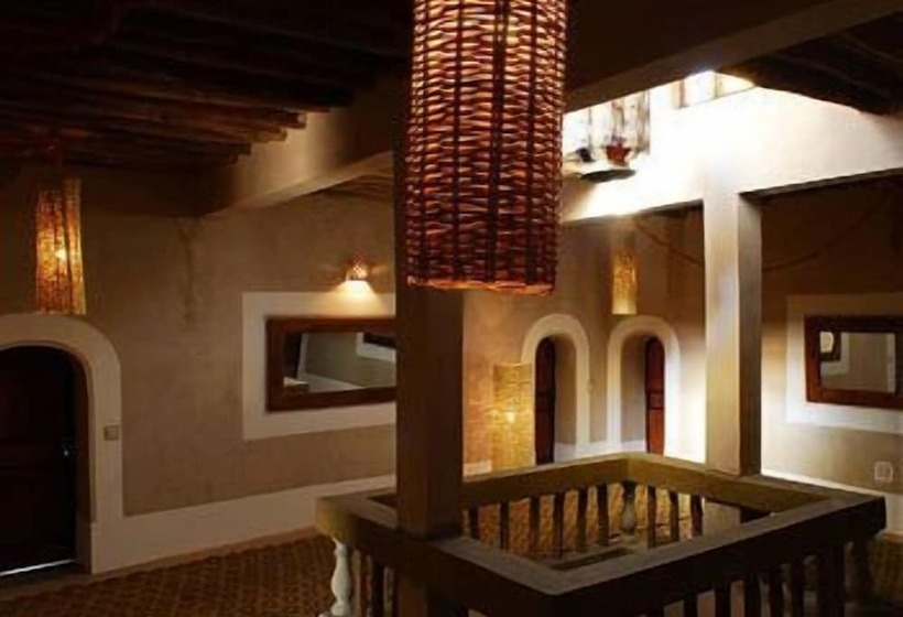 هتل Kasbah Dar Essalam