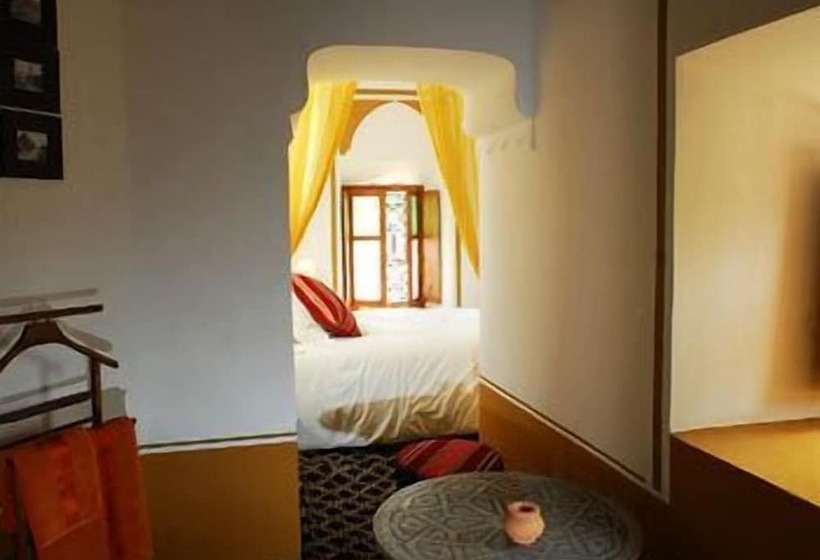 호텔 Kasbah Dar Essalam