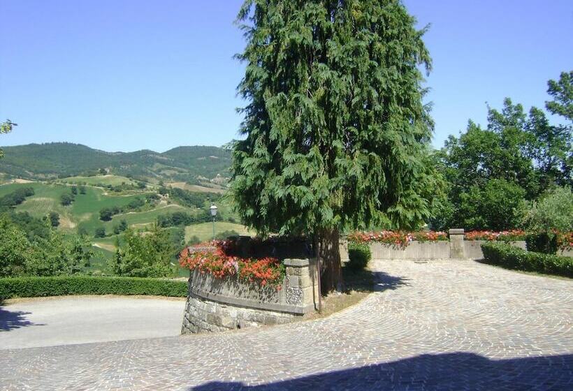 هتل La Rocca Dei Malatesta