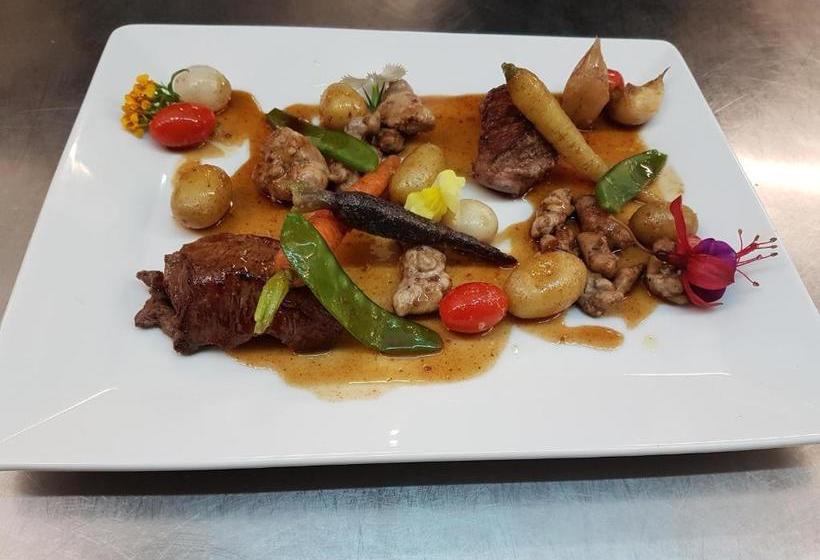 ホテル Auberge De Bonpas Logis De France