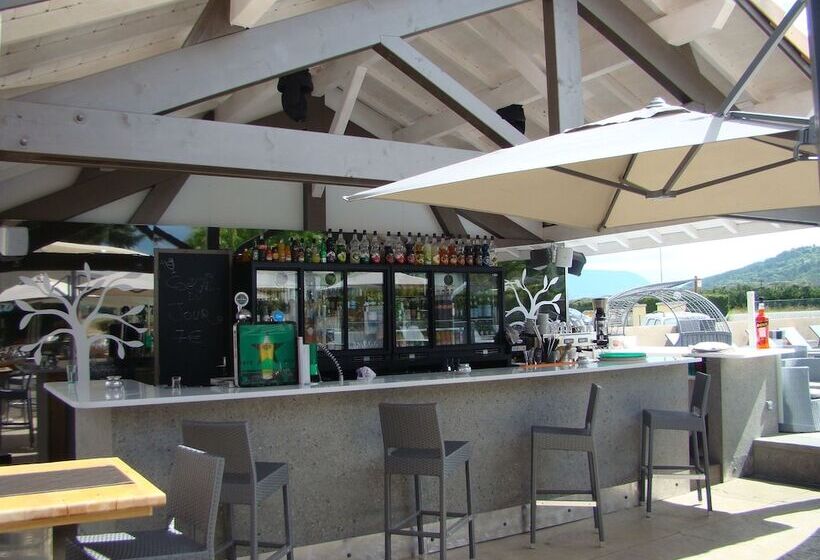 בית מלון כפרי Le Mas D'estello