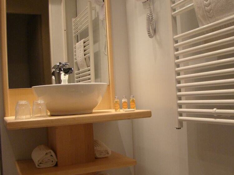 בית מלון כפרי Le Mas D'estello