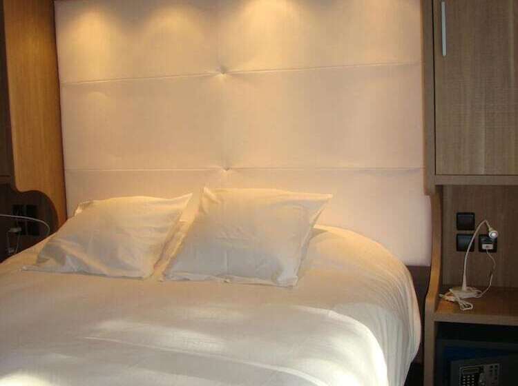 בית מלון כפרי Le Mas D'estello