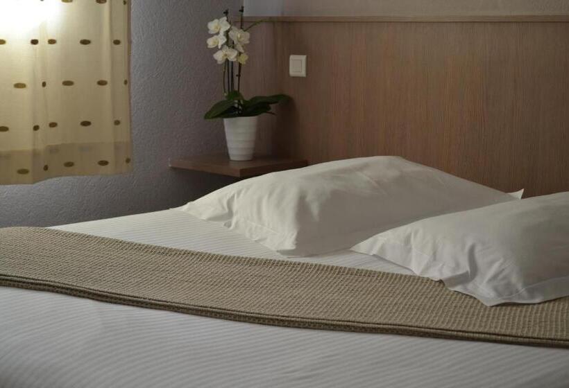 בית מלון כפרי Le Rhien Hôtel Restaurant