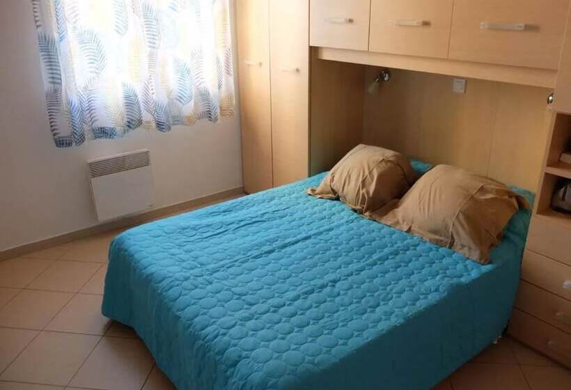 ホテル Les Terrasses De Lozari