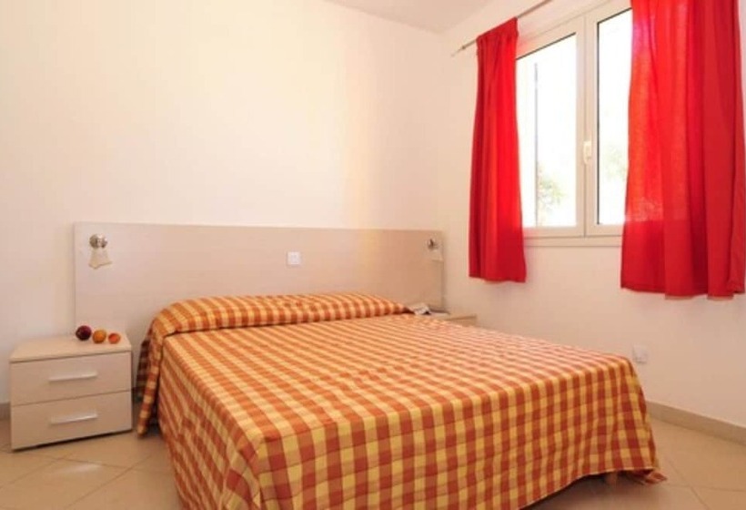 ホテル Les Terrasses De Lozari