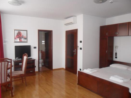 Отель Villa Mali Raj