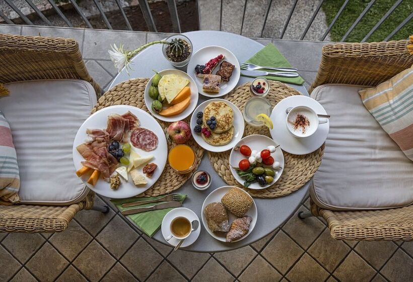 Отель Meridiana