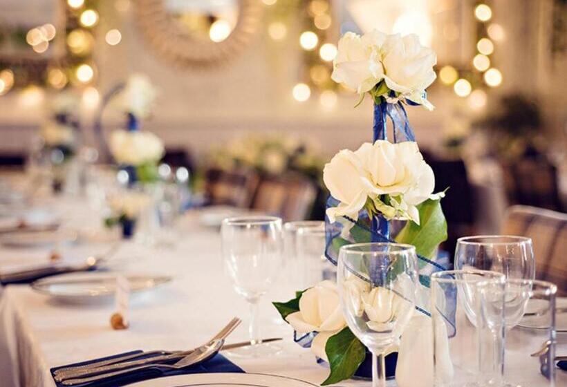 Отель Old George