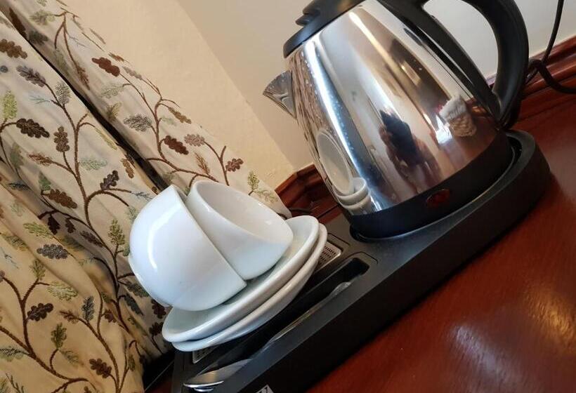 Отель Old George