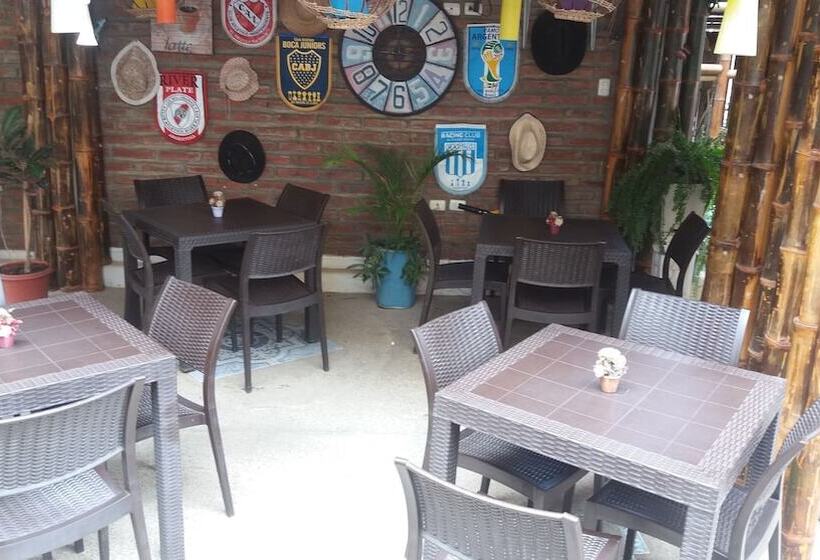 هتل Mybeststay Piedra Del Mar