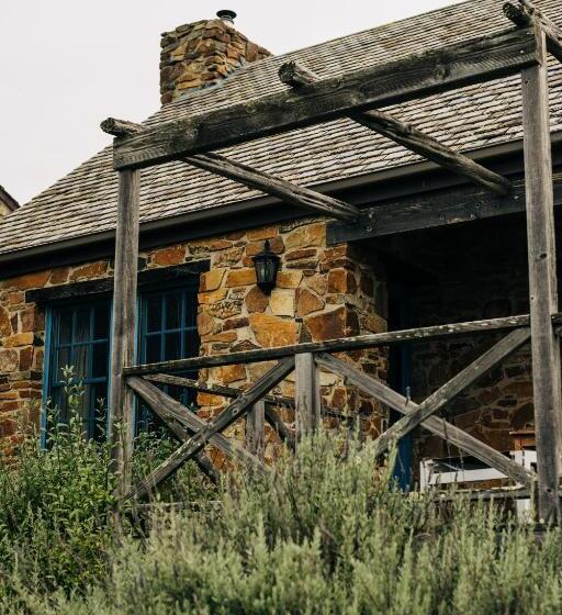 هتل Piermont Retreat