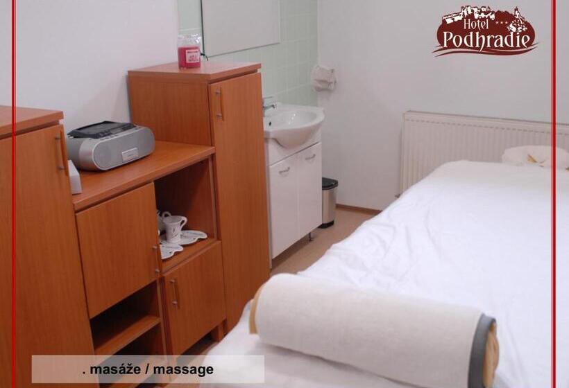 فندق Podhradie