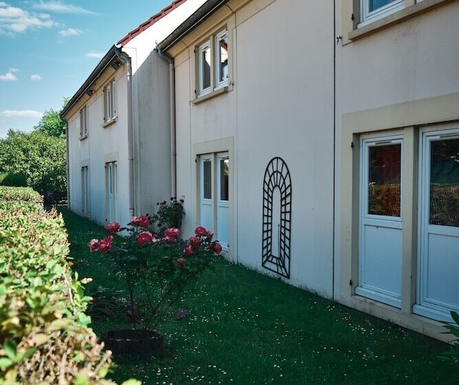 בית מלון כפרי Premiere Classe Metz Nord  Talange