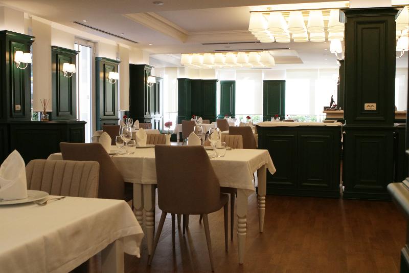 فندق Prestige  Tirana