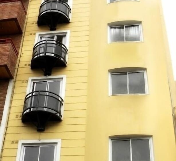 هتل Santiago Building