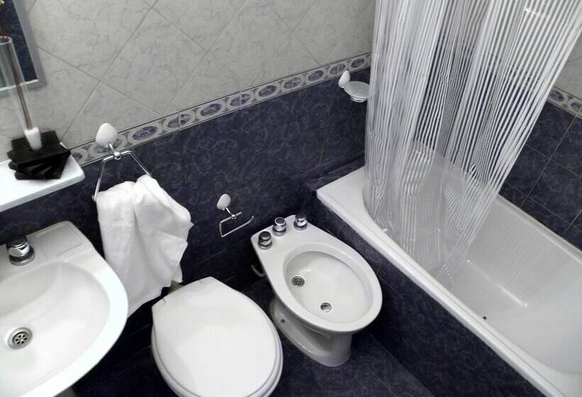 هتل Santiago Building