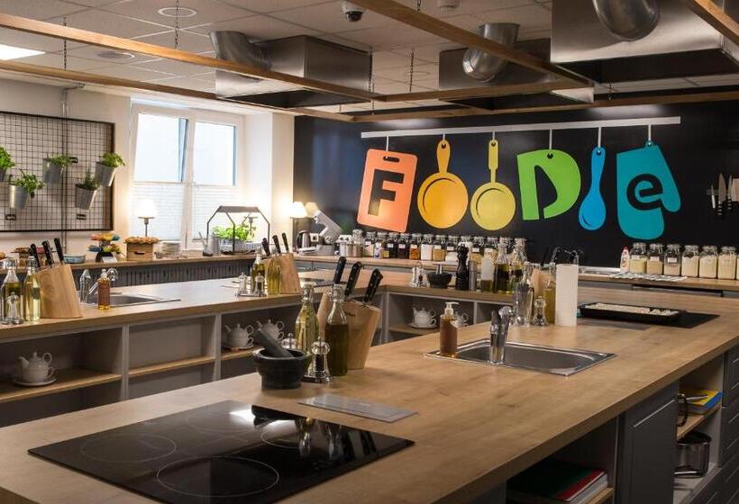 בית מלון כפרי Senec Aqua Resort