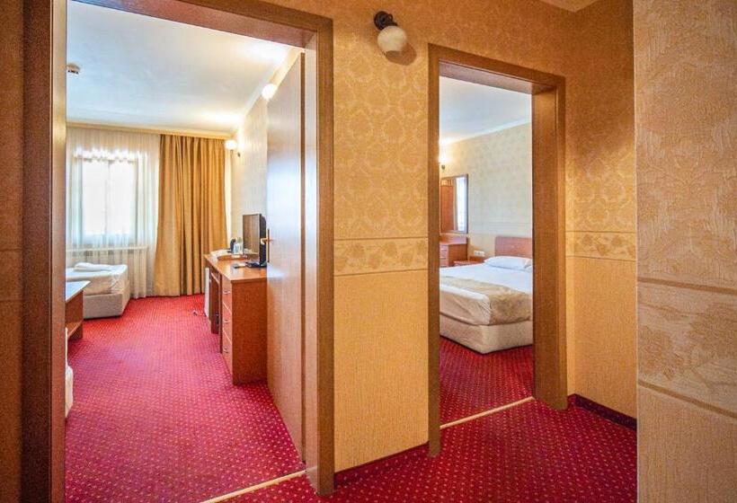 בית מלון כפרי Sevastokrator Relax & Congress