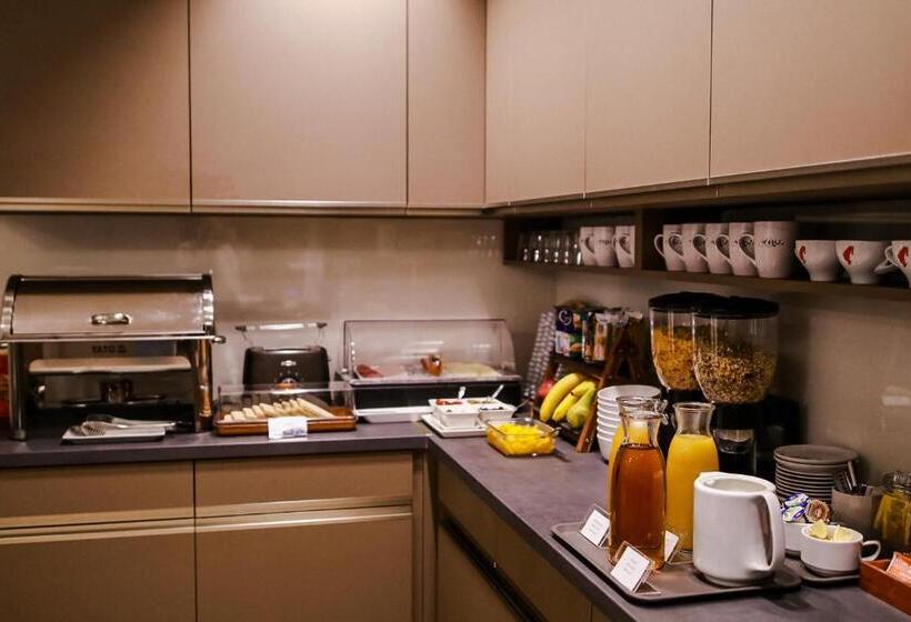 ホテル Sóház Panzió és Apartmanház