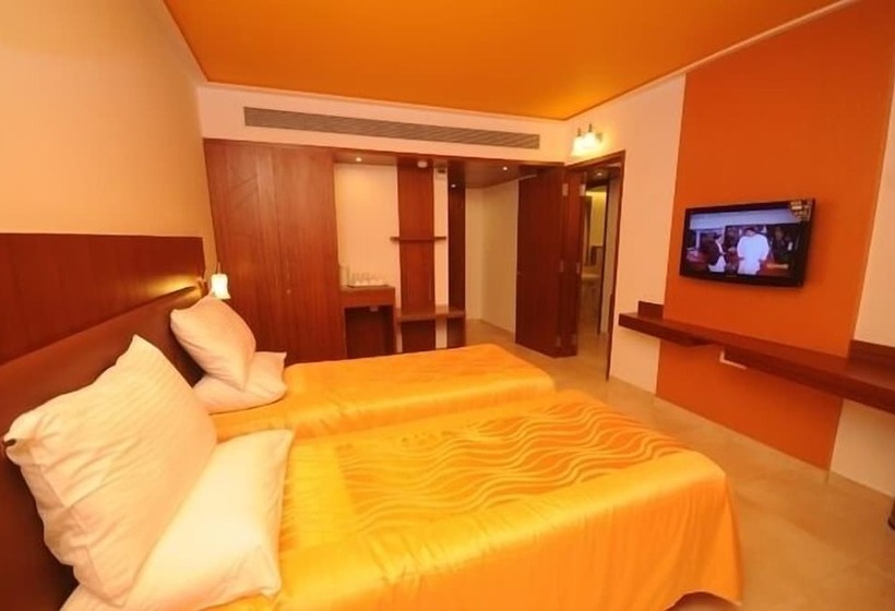 호텔 Srinivas Saffron