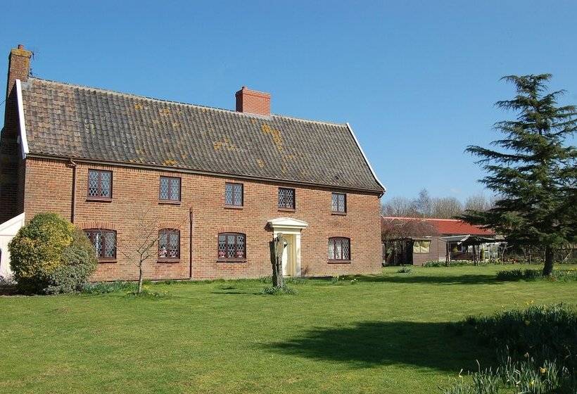 Отель Strenneth