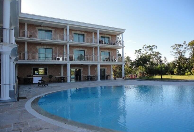 בית מלון כפרי Sunny Golf