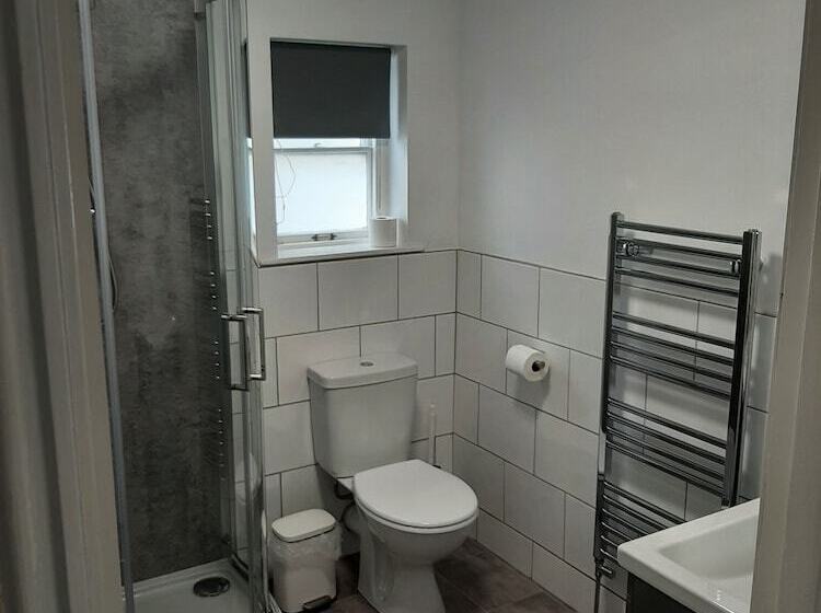 酒店 Dunedin Guest House