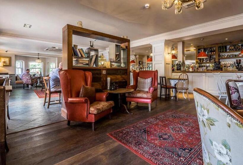 Отель The Foley